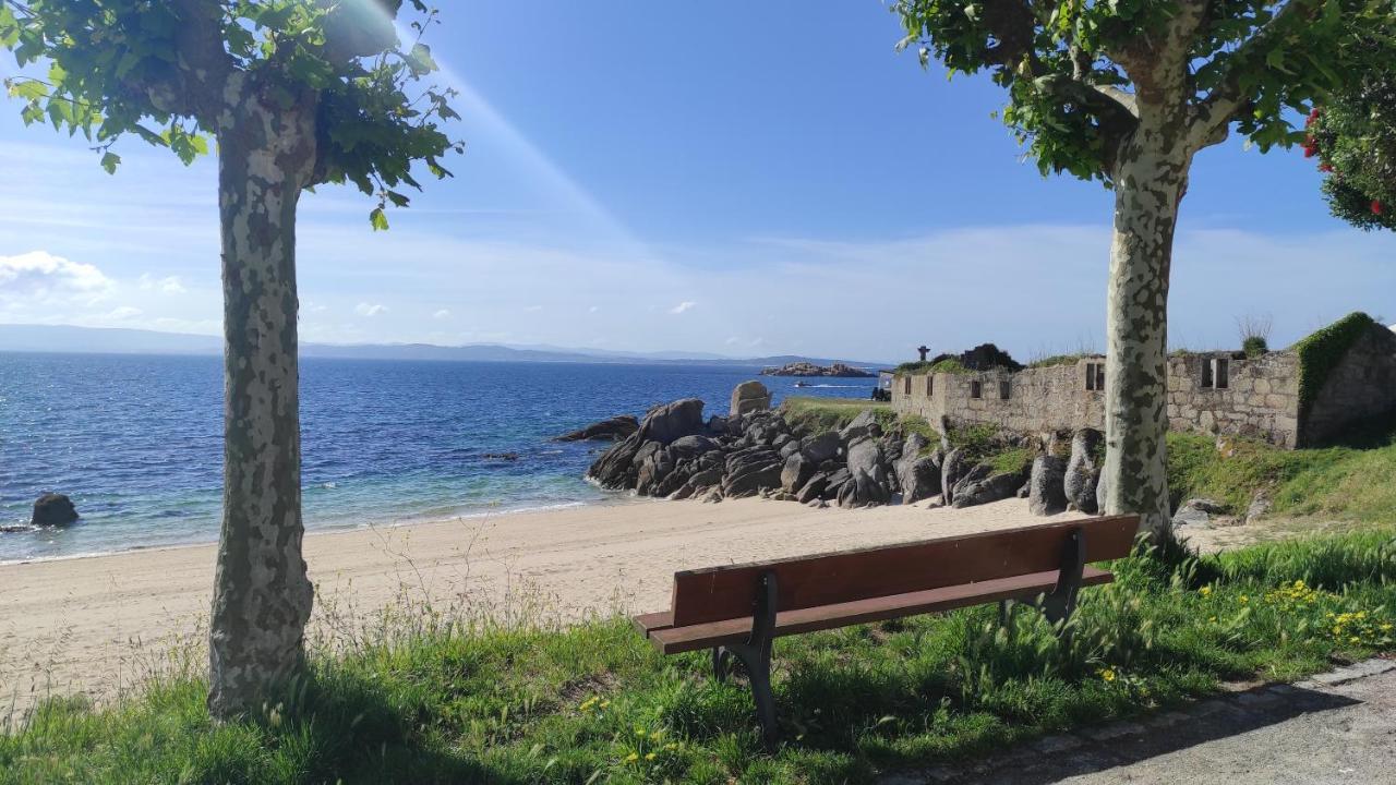 Rias Baixas En Ribeira Piso Centrico Con Parking Y Wifi Apartment Exterior photo